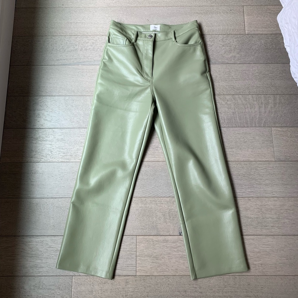Aritzia Melina Pant Cropped; size 6